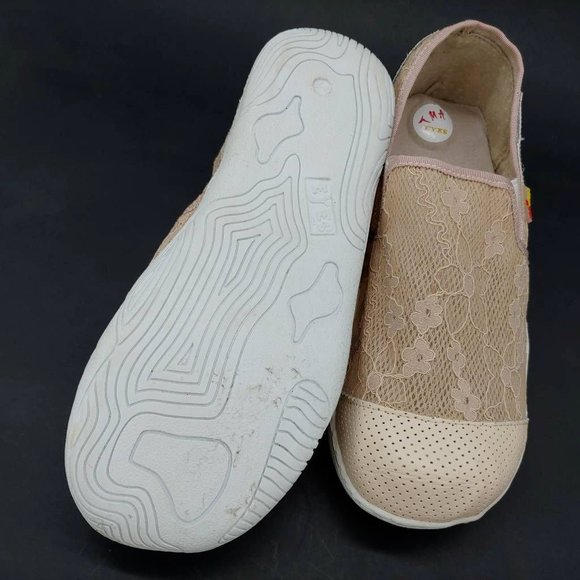 TMA Eyes Womens Ballet Flats Shoes Beige Floral Lace Leather Slip On EUR 41 - Picture 5 of 10